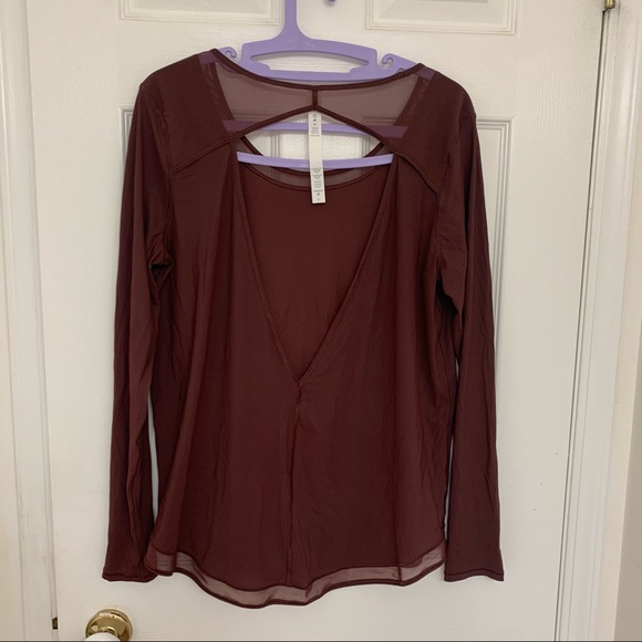 LULULEMON Mix and Mesh Long Sleeve - Picture 5 of 5